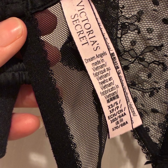 Victoria’s Secret SZ XS/ Small Black Sheer Polka Dot Garter Belt excellent - Picture 7 of 7